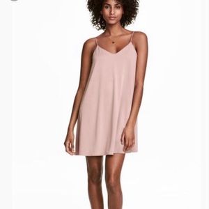 H&M Wide shoulder Strap dress in GREY